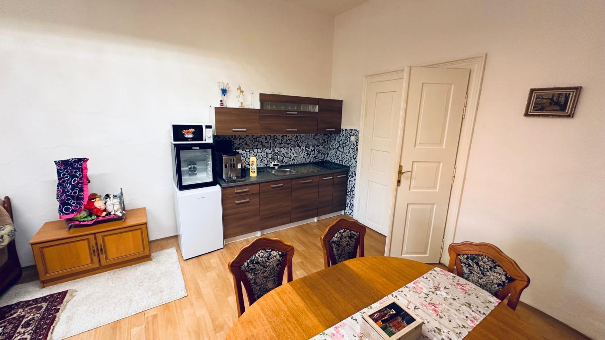 Apartman Alesta Bruntál Buitenkant foto