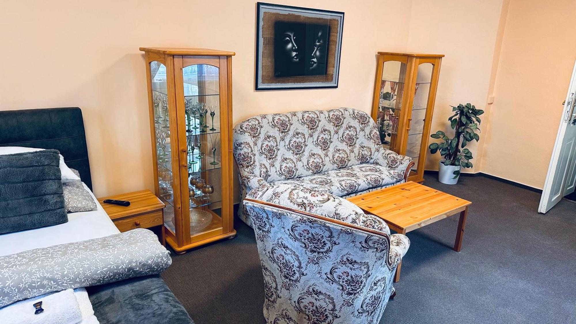 Apartman Alesta Bruntál Buitenkant foto